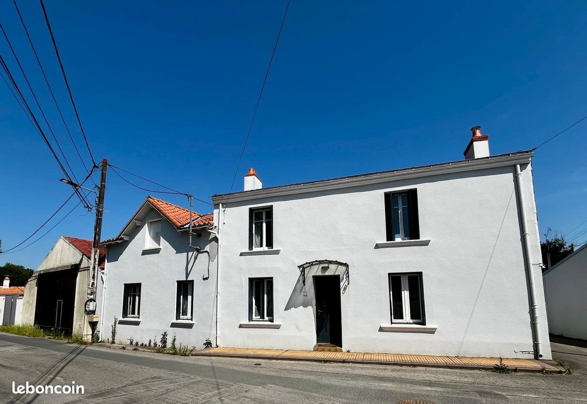 Maison à vendre, 153m², Saint-Léger-les-Vignes