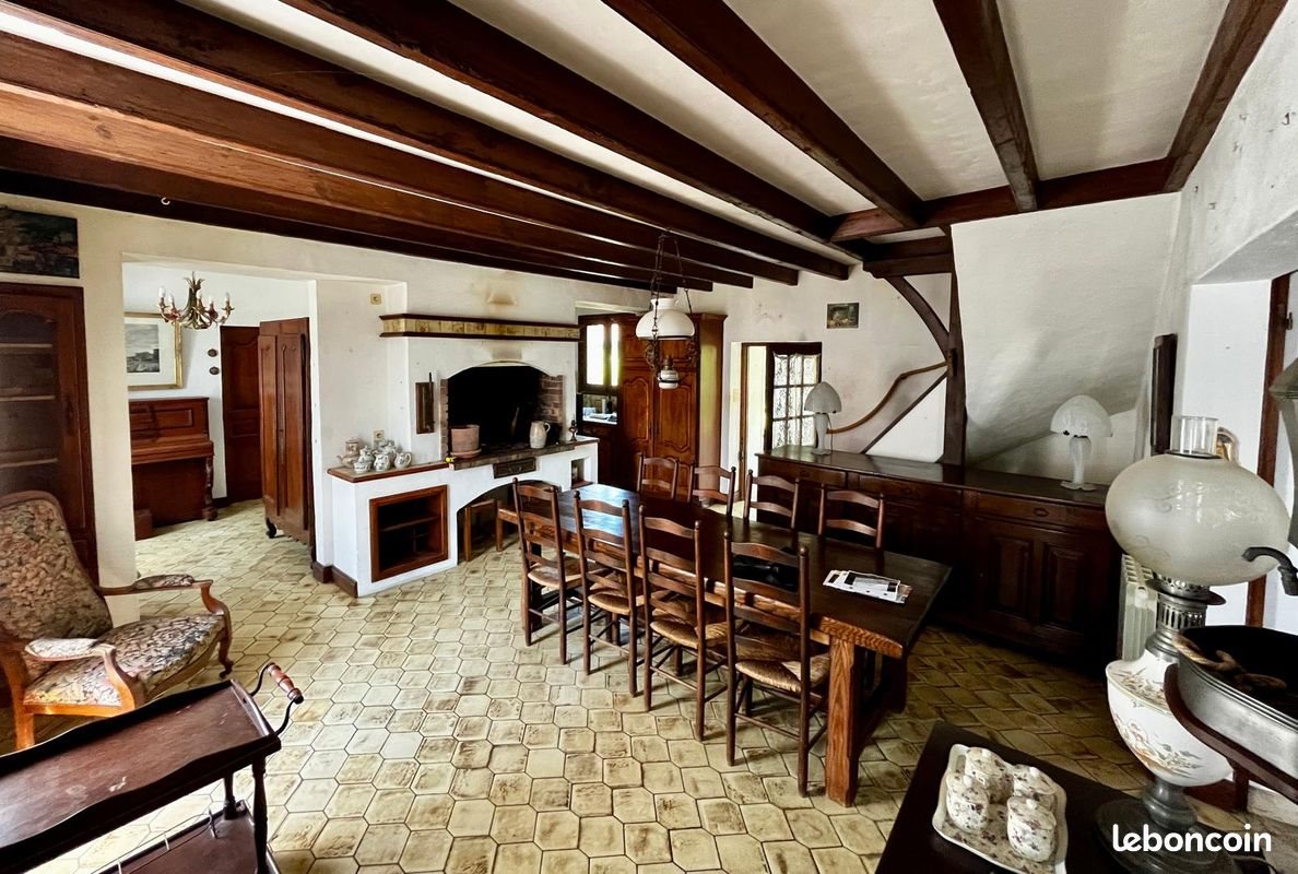 Maison à vendre, 153m², Saint-Léger-les-Vignes