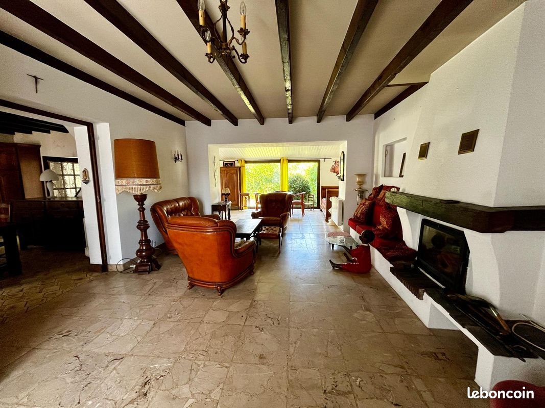 Maison à vendre, 153m², Saint-Léger-les-Vignes