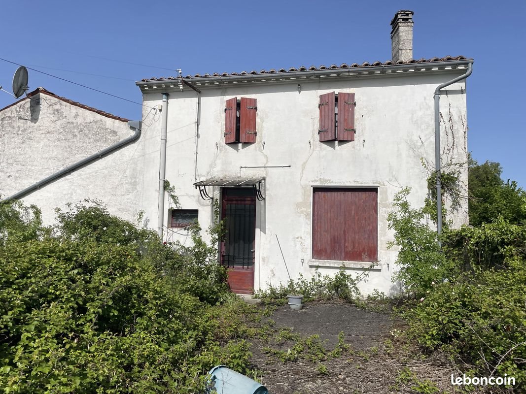 Maison à vendre, 256m², Ballans