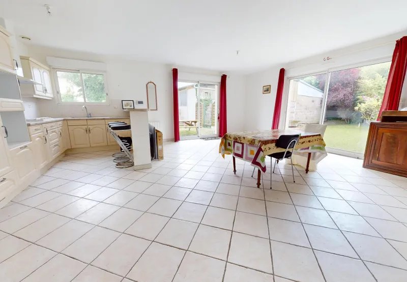 Maison à vendre, 150m², Castine-en-Plaine