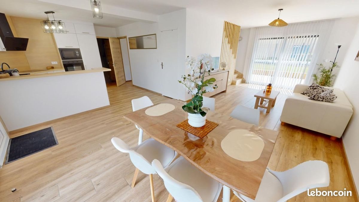 Maison à vendre, 117m², Argences