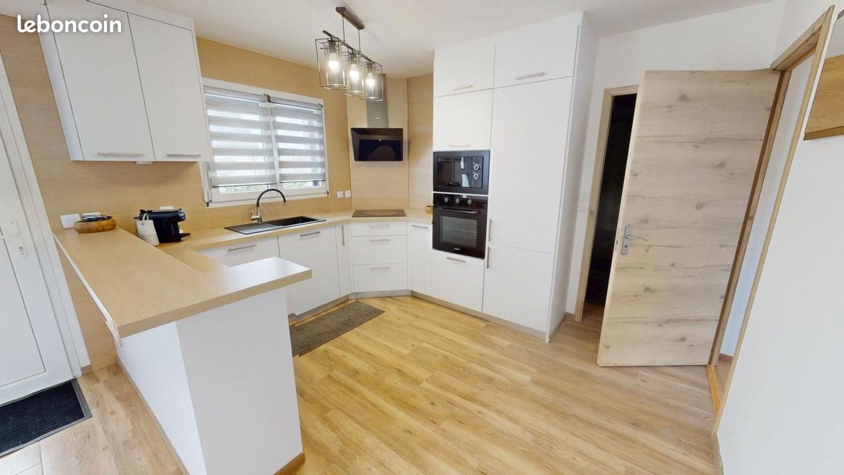Maison à vendre, 117m², Argences