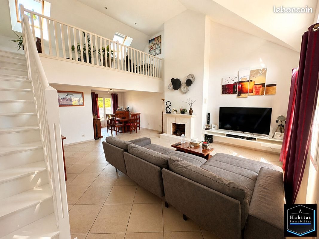 Maison à vendre, 153m², Marchémoret