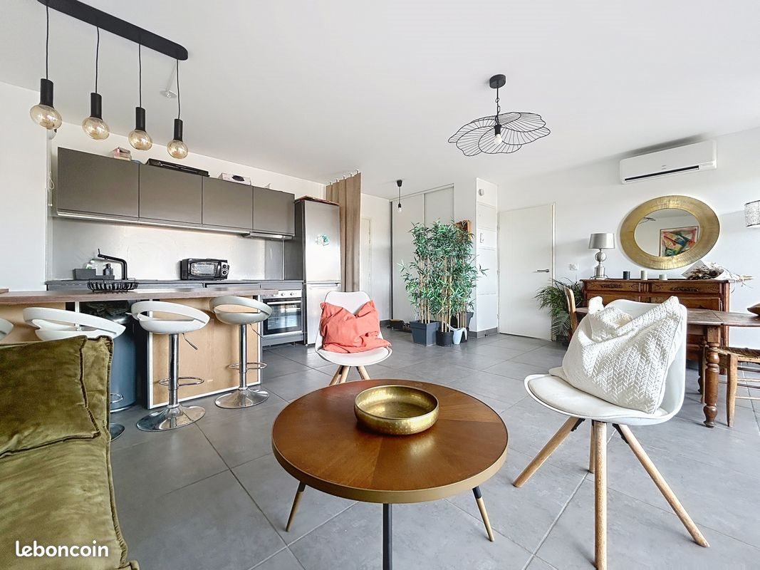 Appartement à vendre, 80m², Villeneuve-lès-Avignon
