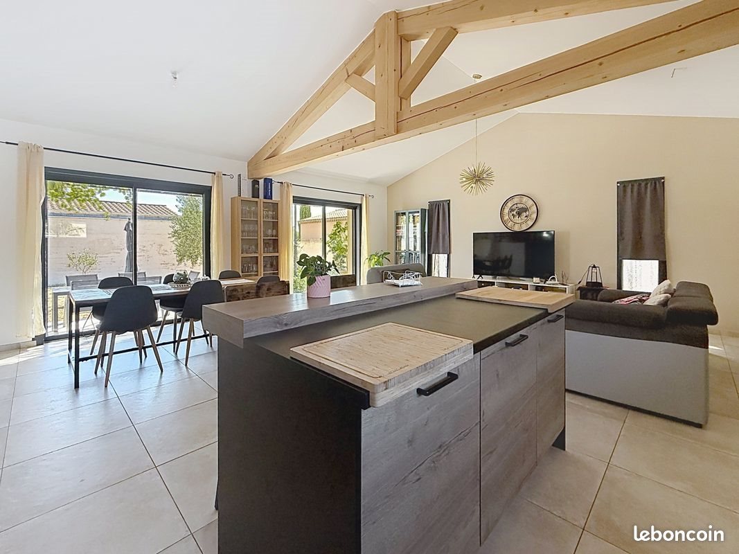 Maison à vendre, 131m², Carpentras