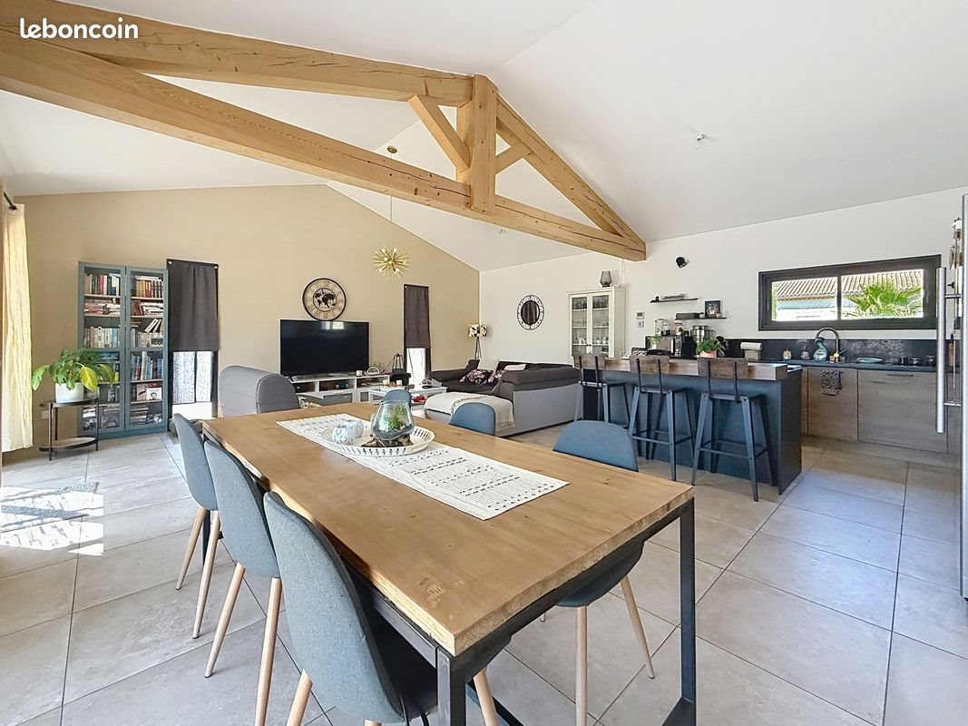 Maison à vendre, 131m², Carpentras
