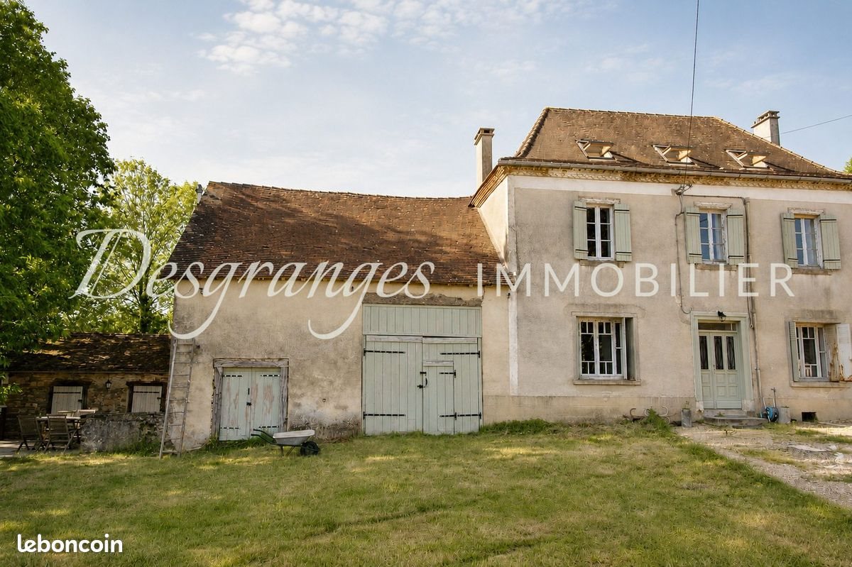 Maison à vendre, 150m², Jumilhac-le-Grand