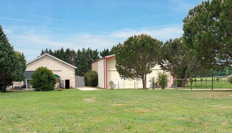 Maison à vendre, 96m², Saint-Sulpice-de-Pommiers