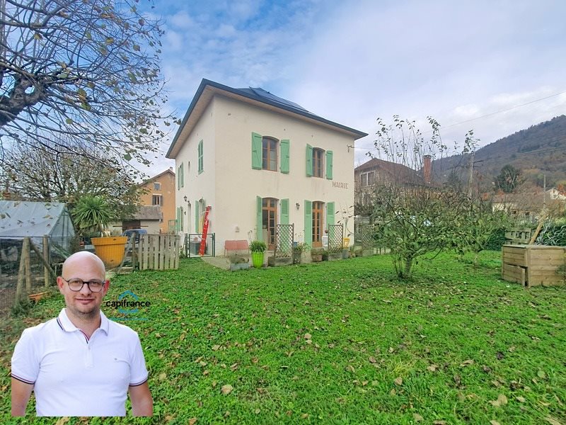 Maison à vendre, 139m², Saint-Béron