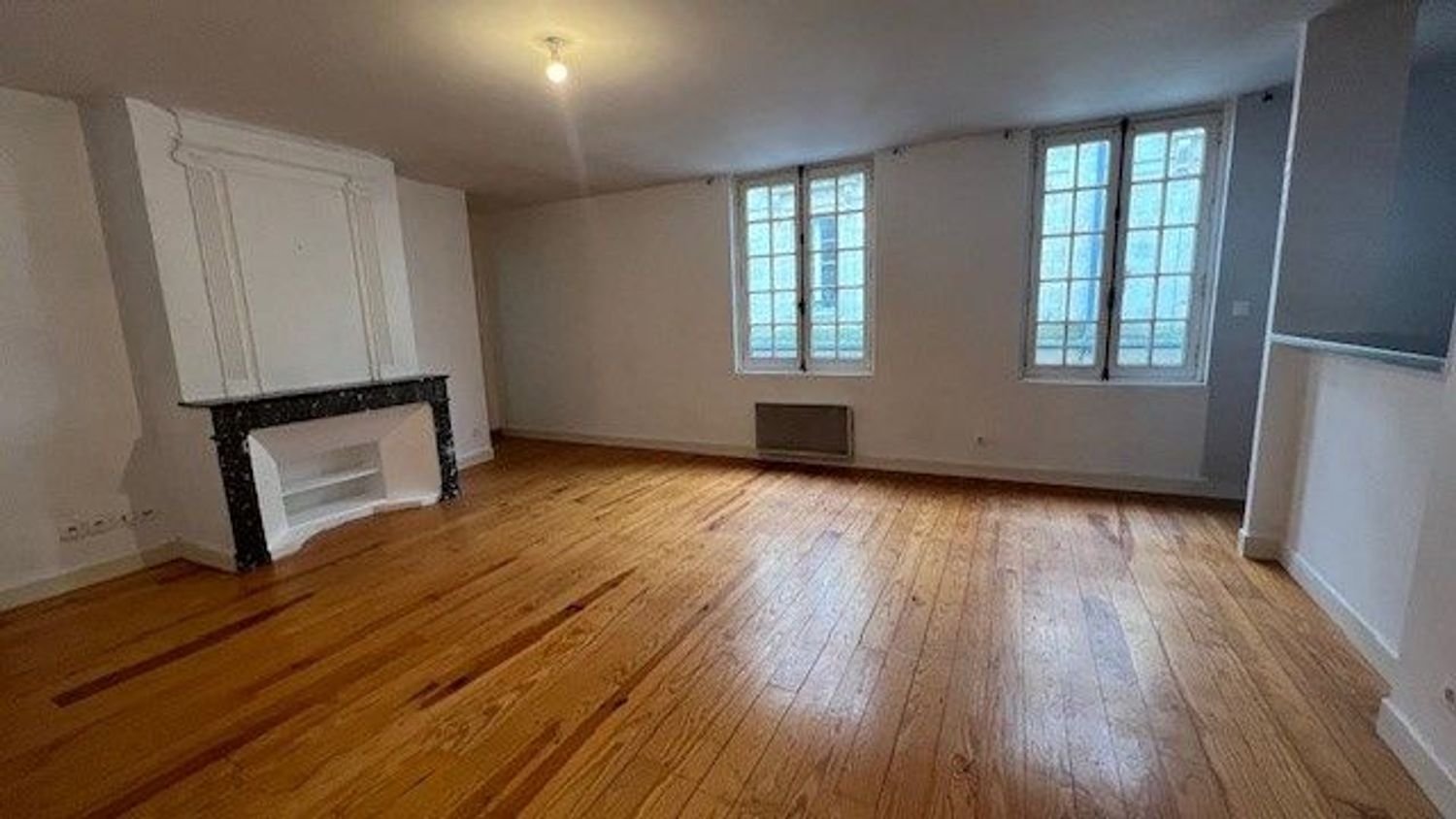 Appartement à louer, 83m², Pineuilh