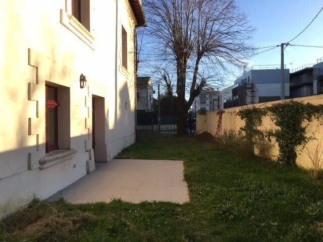 Appartement à louer, 112m², Talence