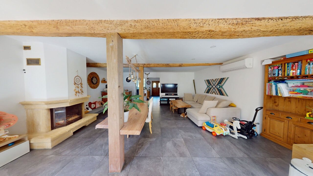 Maison à vendre, 152m², Daux