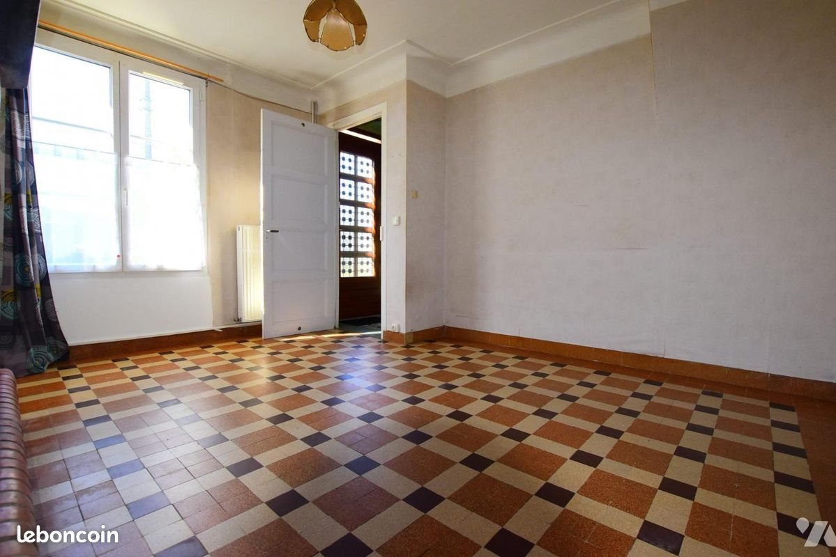 Maison à vendre, 73m², Roncey