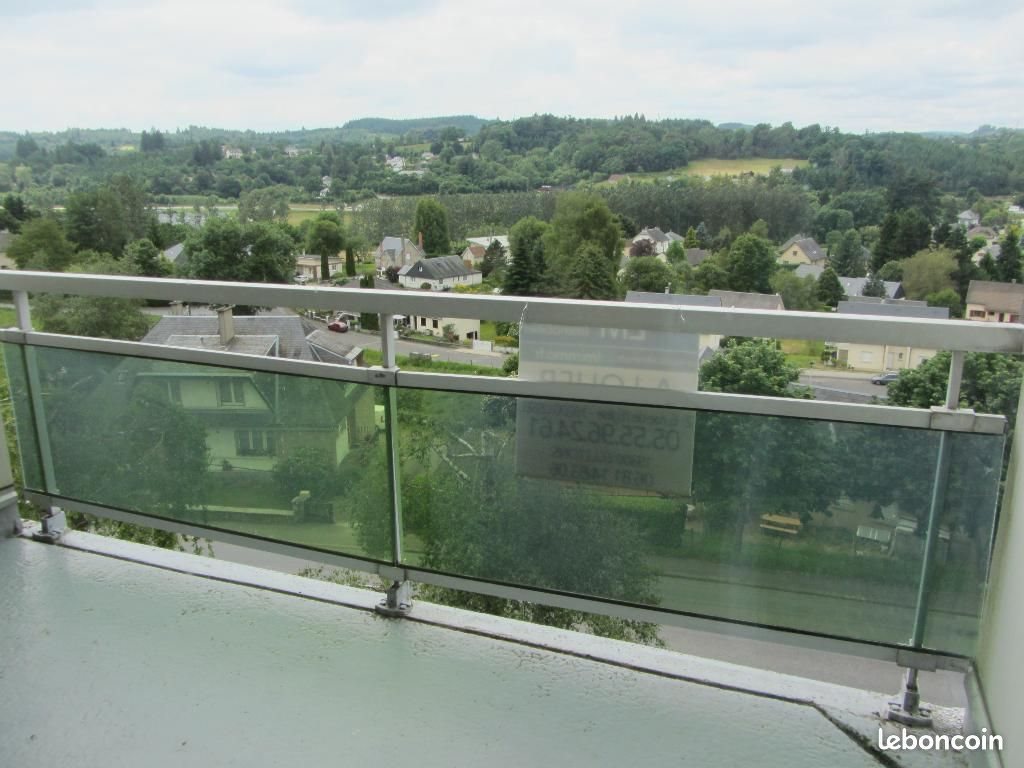 Appartement à louer, 39m², Ussel