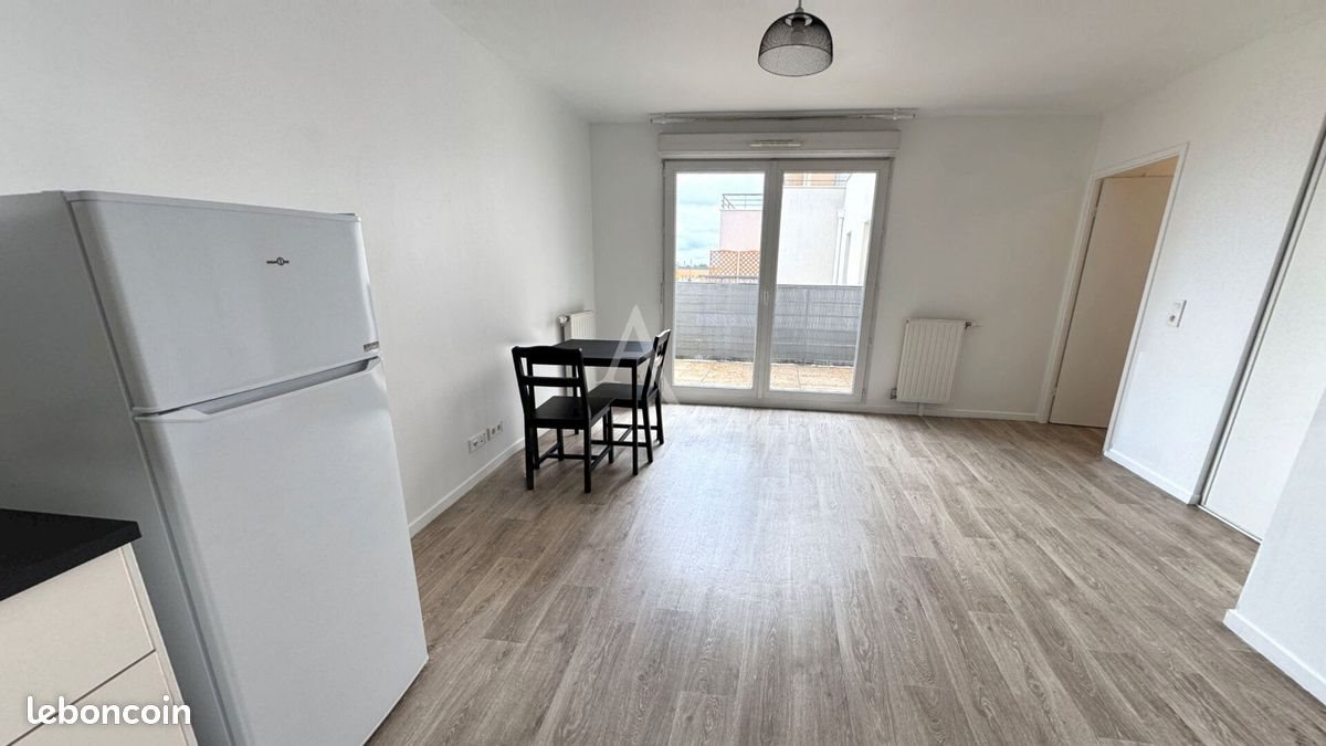 Appartement à louer, 46m², Morangis