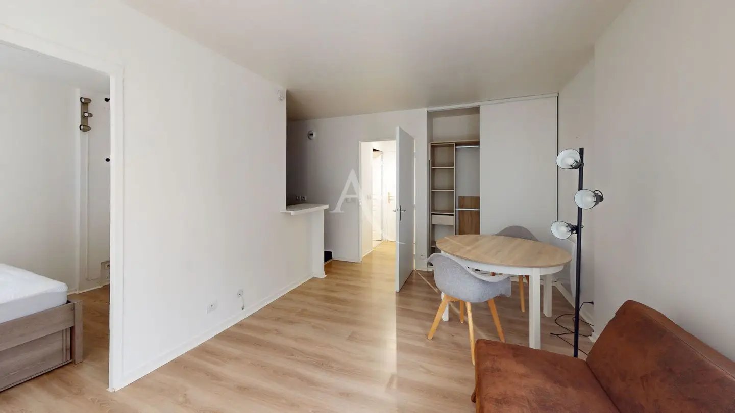 Appartement à louer, 34m², Massy