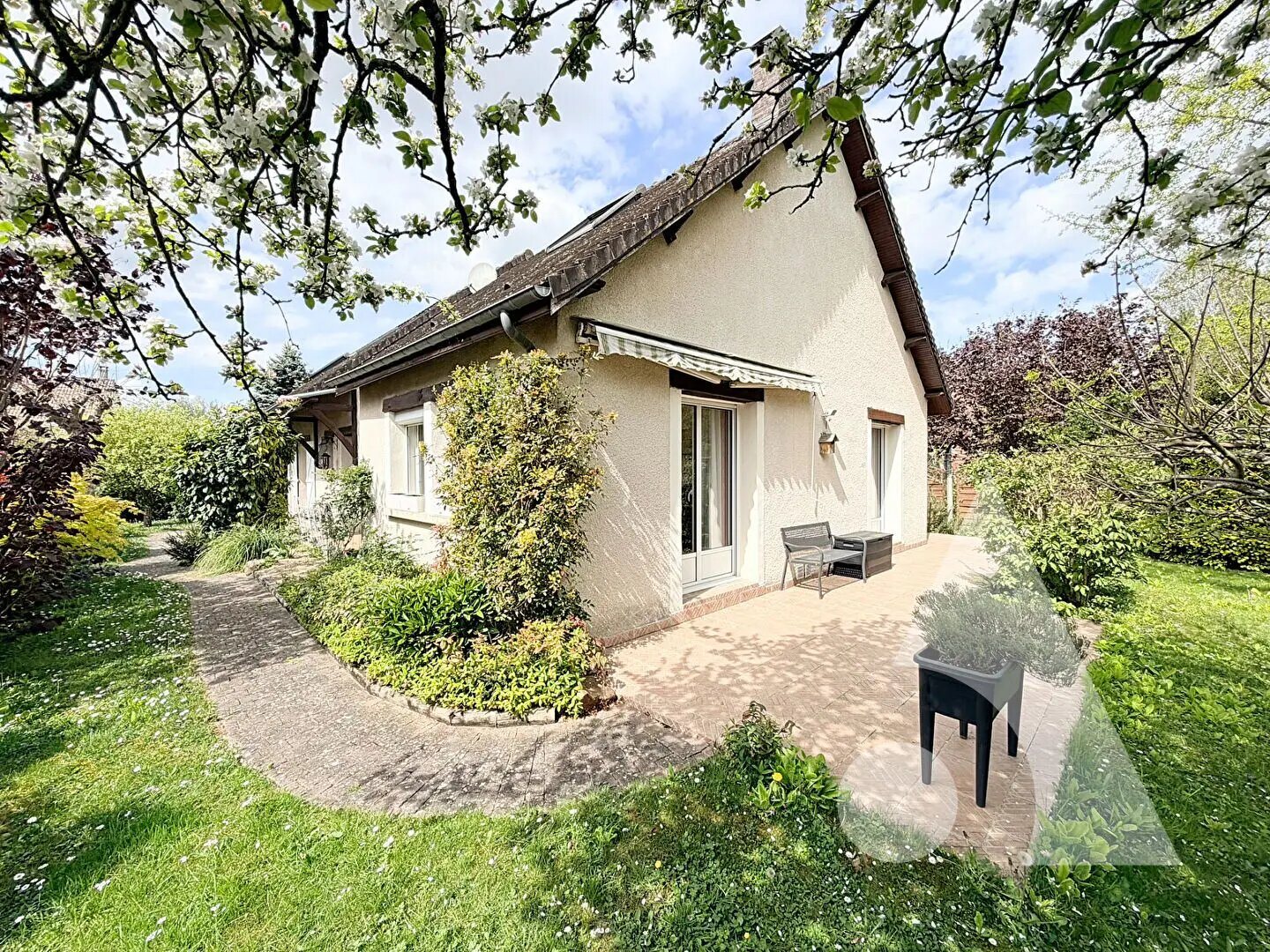 Maison à vendre, 170m², Saint-Julien-les-Villas