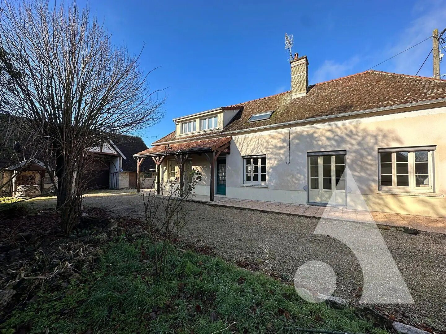 Maison à louer, 140m², Saint-Lyé