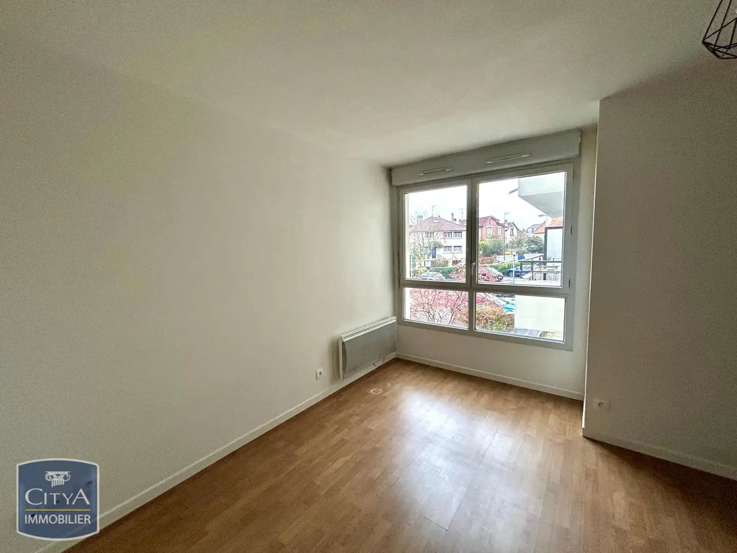 Appartement à louer, 34m², Saint-Cyr-l'École