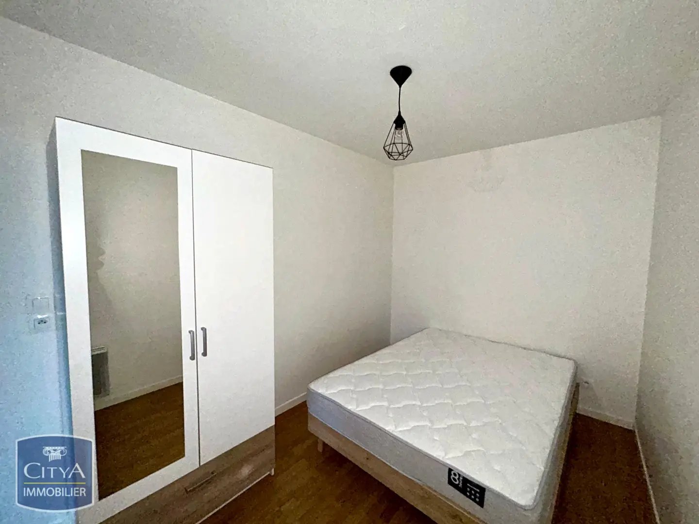 Appartement à louer, 34m², Saint-Cyr-l'École