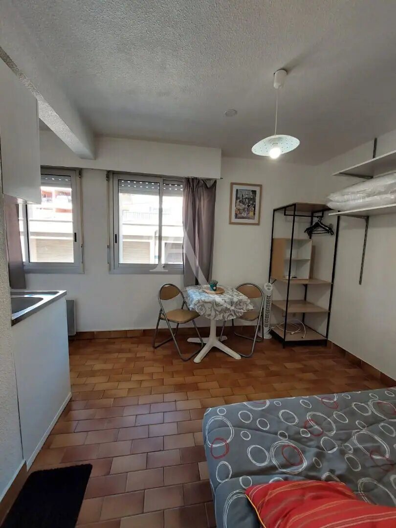 Appartement à louer, 13m², Sète