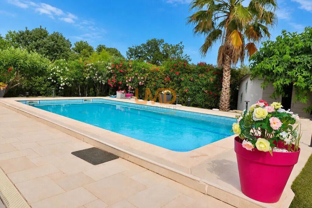 Maison à vendre, 120m², Taradeau