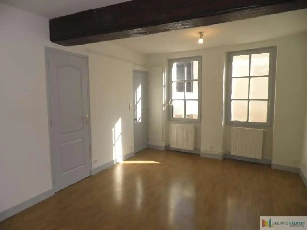 Appartement à louer, 32m², Auxerre