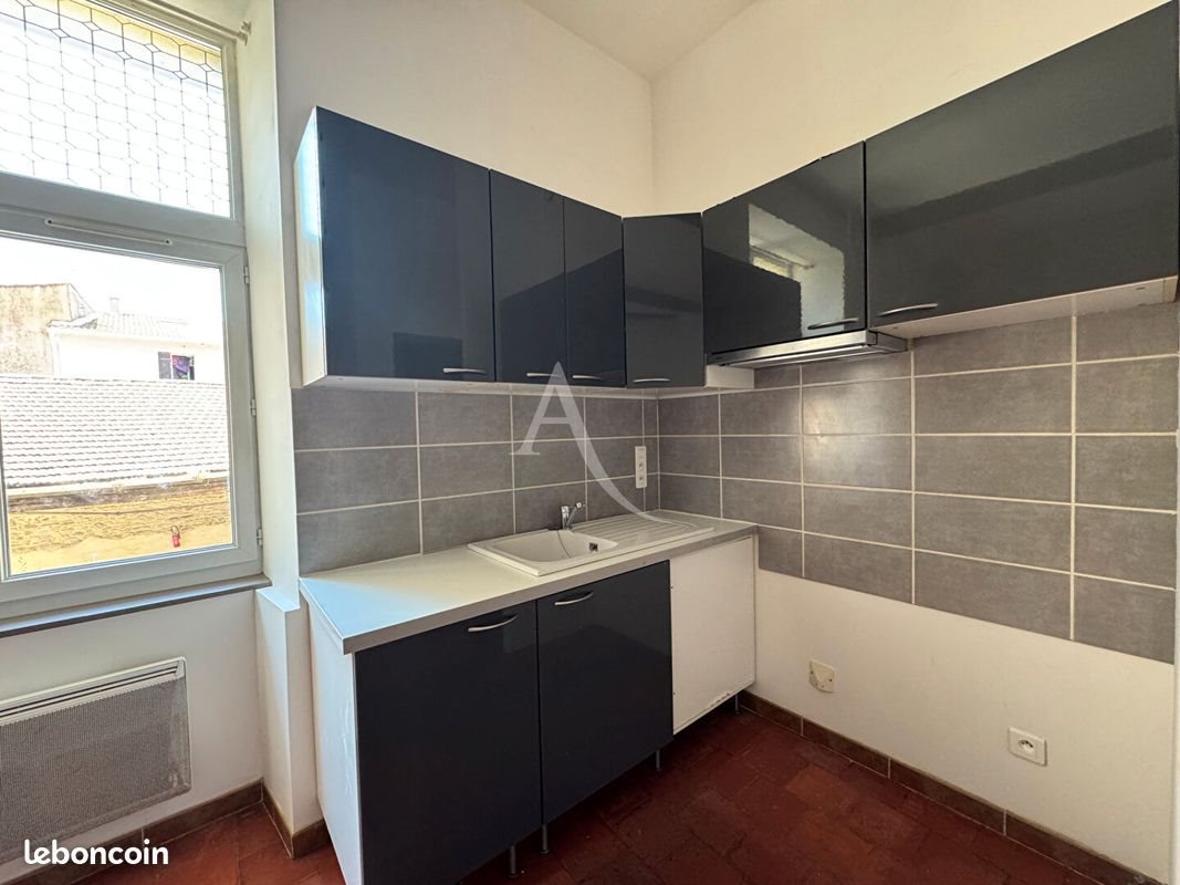 Appartement à louer, 45m², Bezouce