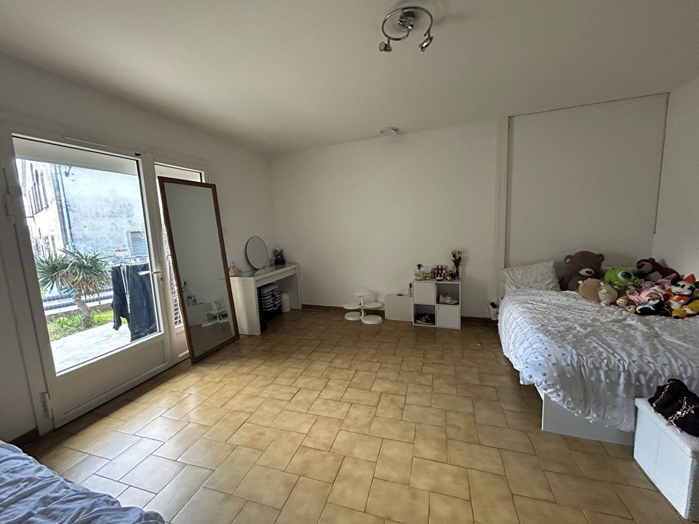 Maison à louer, 118m², Bezouce