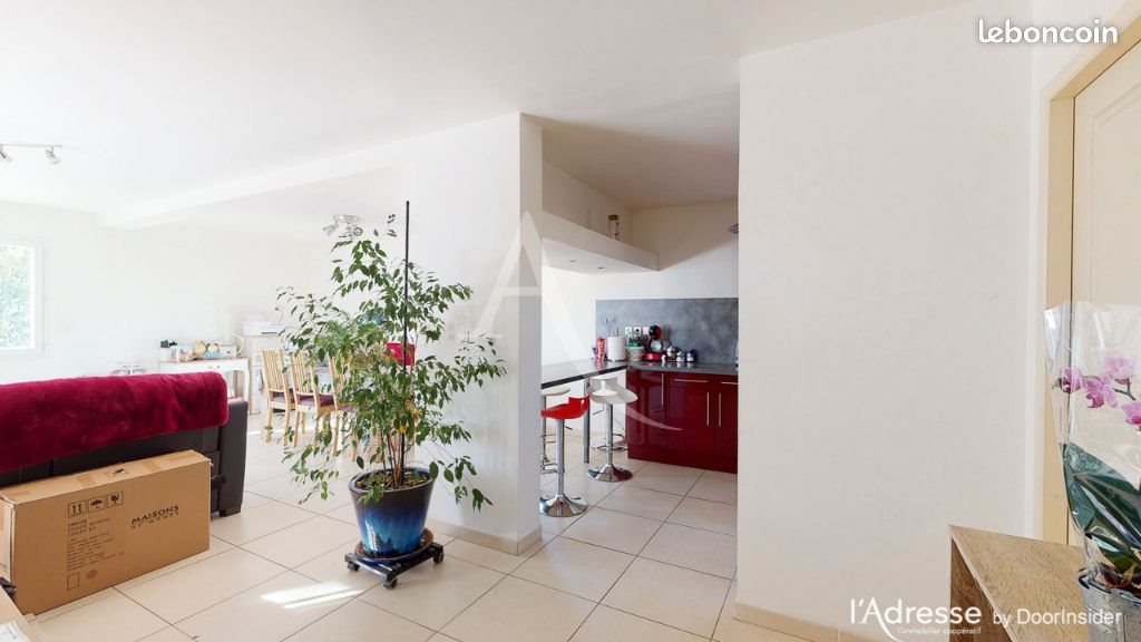 Maison à louer, 98m², Jonquières-Saint-Vincent