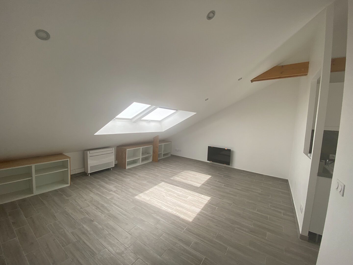 Appartement à louer, 27m², Le Bourget