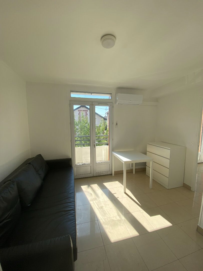 Appartement à louer, 26m², Drancy