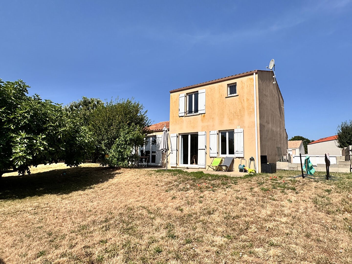 Maison à vendre, 115m², Lussant