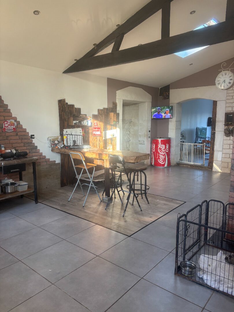 Maison à vendre, 204m², Tonnay-Charente