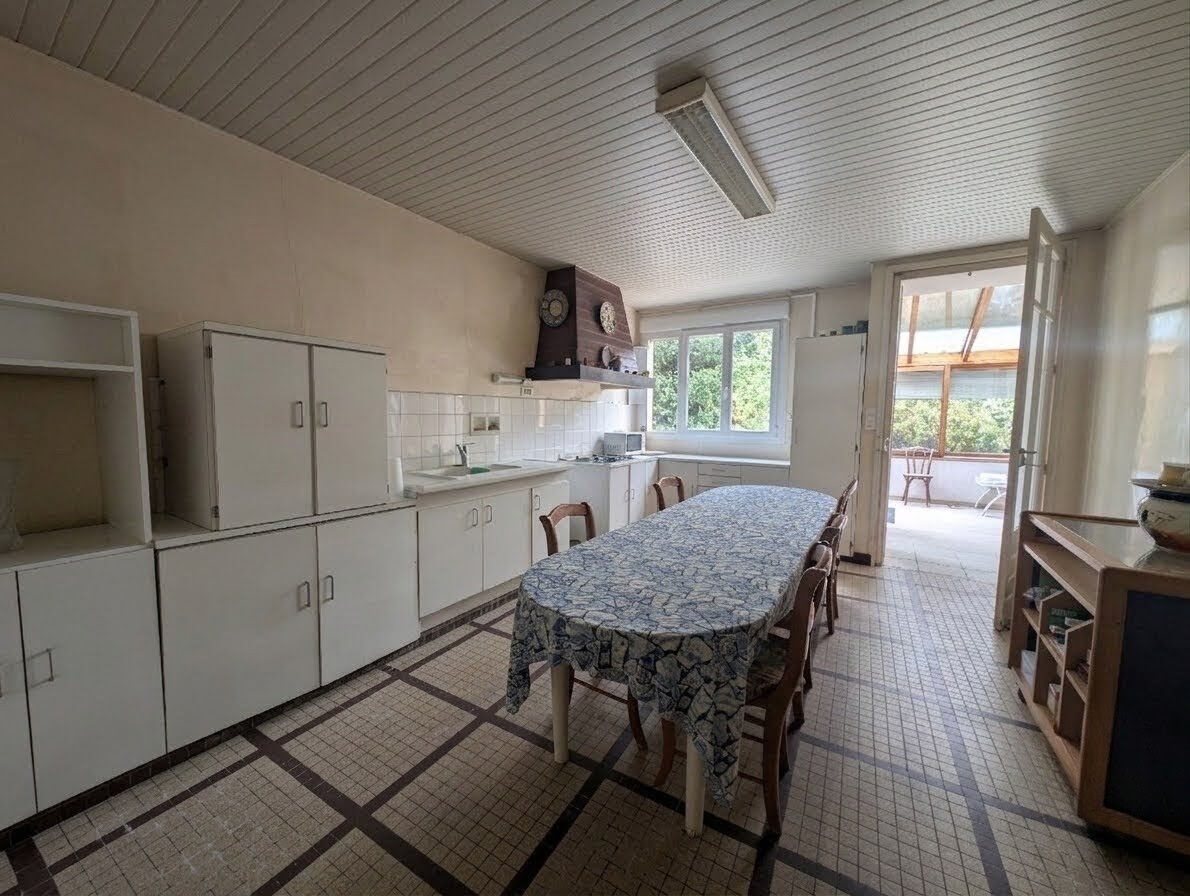 Maison à vendre, 180m², Saint-Fiacre-sur-Maine