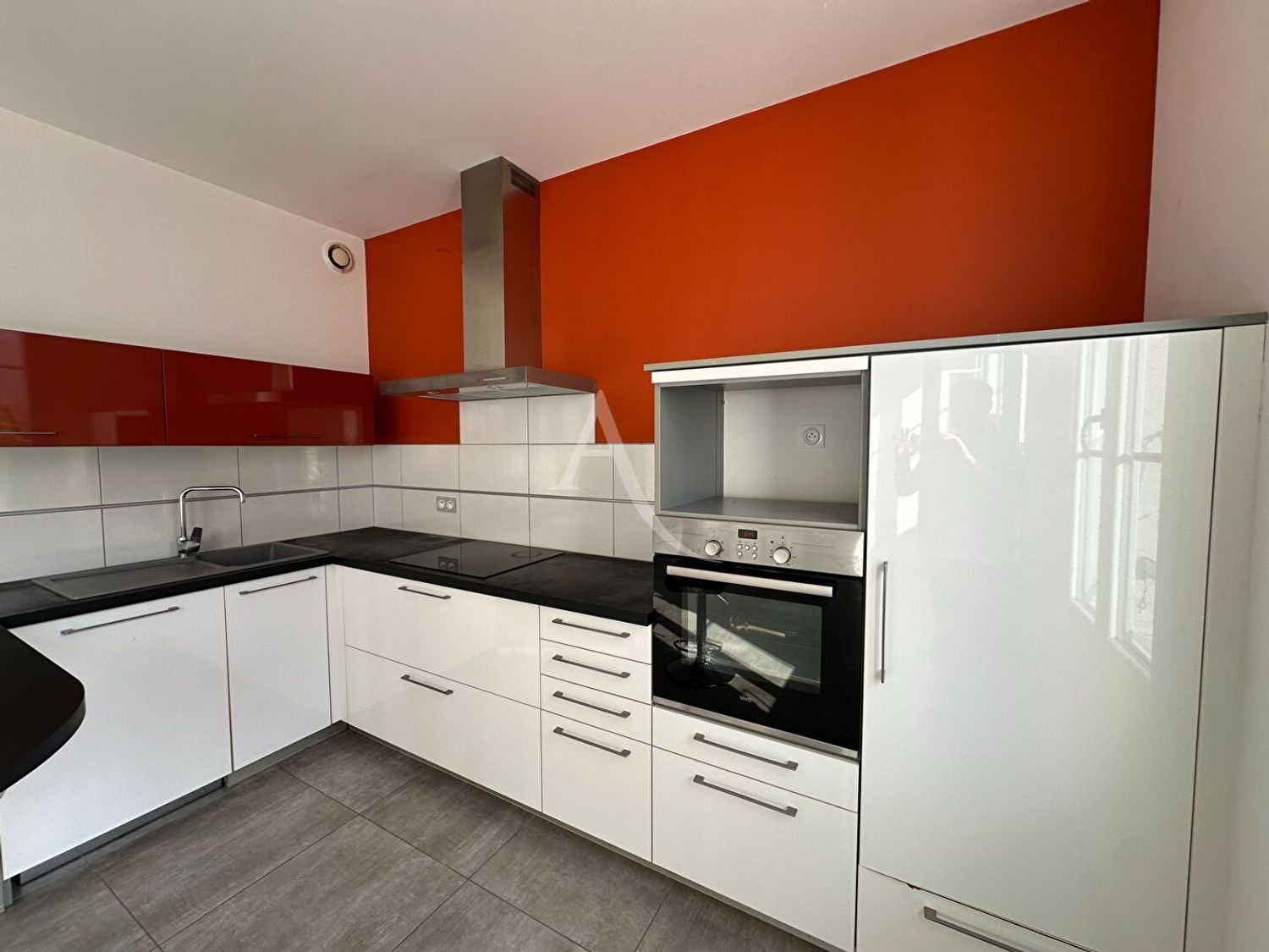 Appartement à louer, 52m², Rochefort