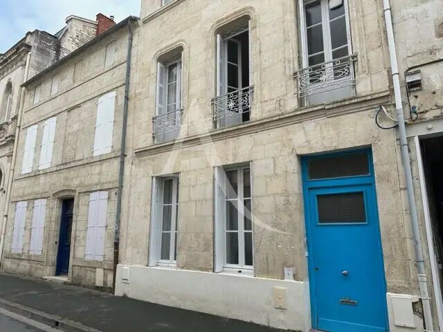 Appartement à louer, 36m², Rochefort