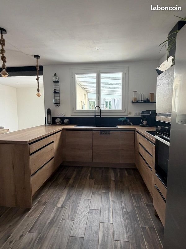 Maison à vendre, 126m², Rochefort
