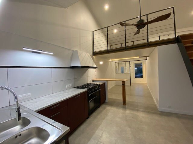 Maison à louer, 66m², Rochefort