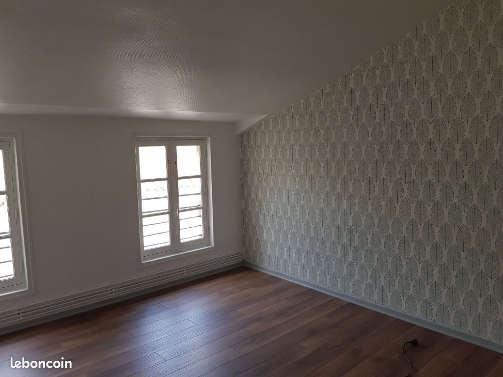 Appartement à louer, 84m², Rochefort
