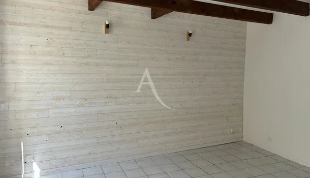 Maison à louer, 52m², Rochefort