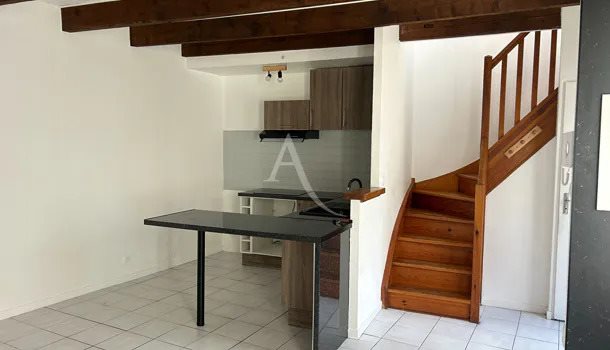 Maison à louer, 52m², Rochefort
