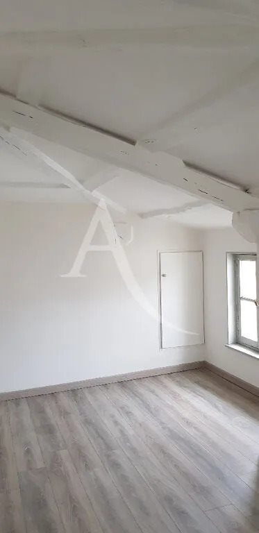 Appartement à louer, 53m², Rochefort