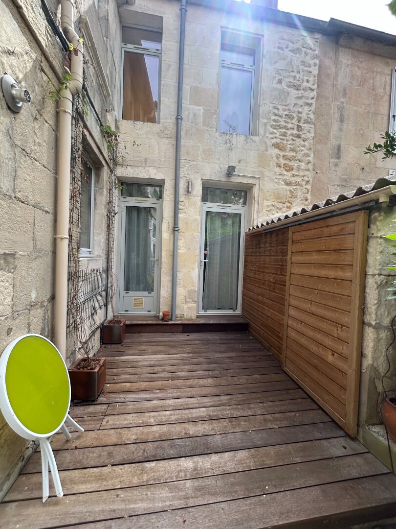Appartement à louer, 84m², Rochefort