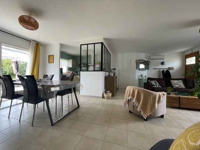 Maison à louer, 95m², Rochefort