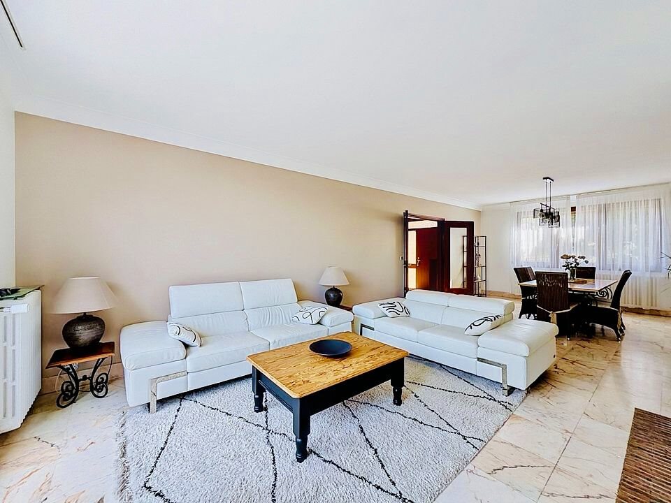 Maison à vendre, 990m², Nanteuil-lès-Meaux