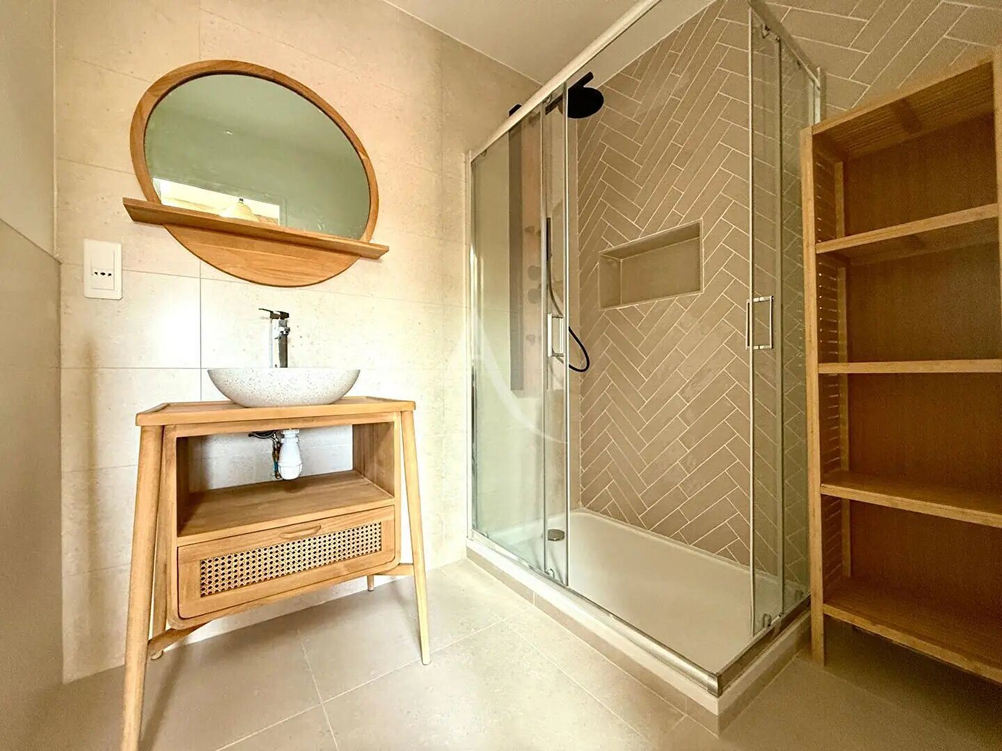 Appartement à louer, 36m², Loupian