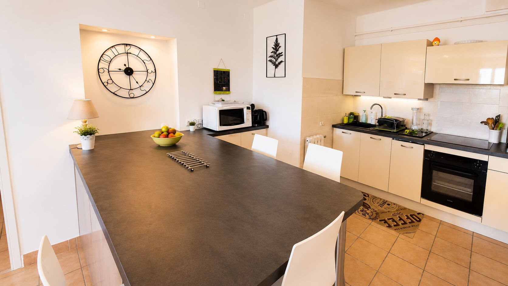 Appartement à louer, 69m², Mèze