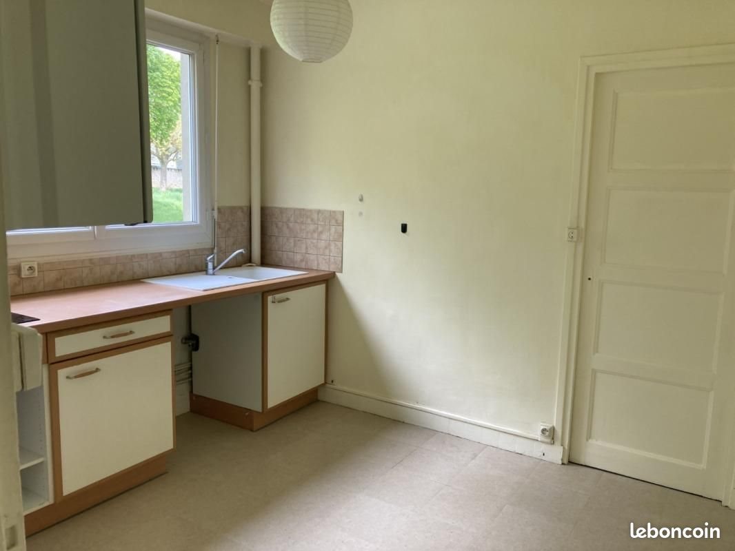 Appartement à louer, 58m², Lisieux